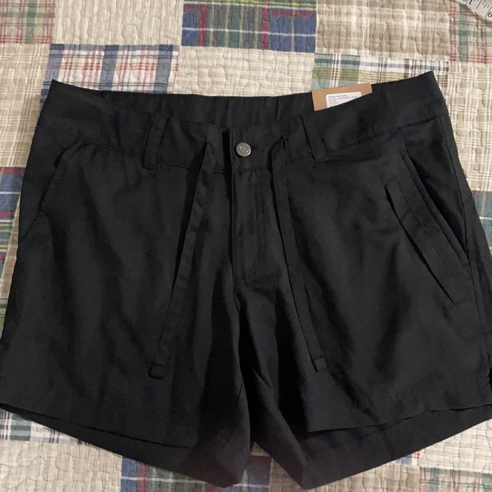 Magellan fish shorts